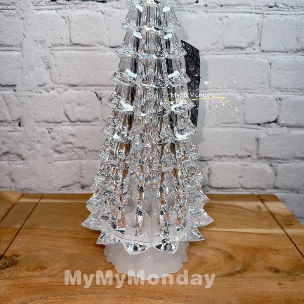 Tahari Christmas Tree Light Up 15" - Picture 5 of 6